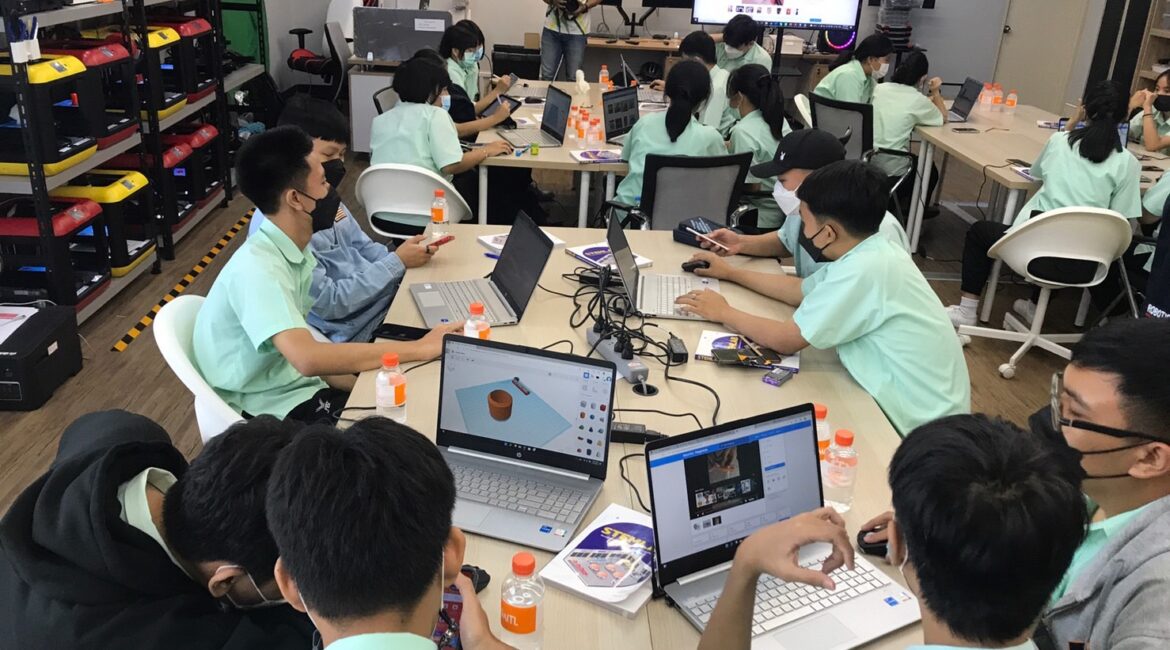 กิจกรรม STEM LAB